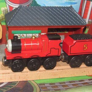 Thomas Wooden Railway Train Engine Track James